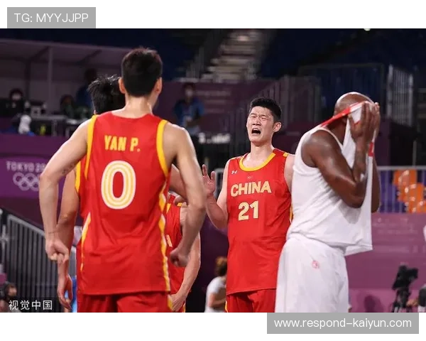 中国男篮迎战澳大利亚决胜局全力拼搏 力争晋级东京奥运会